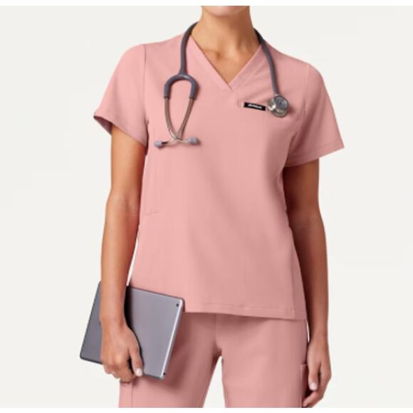 Jaanuu Women's MauveMagna 3-Pocket Scrub Top- Size XS - Picture 1 of 4